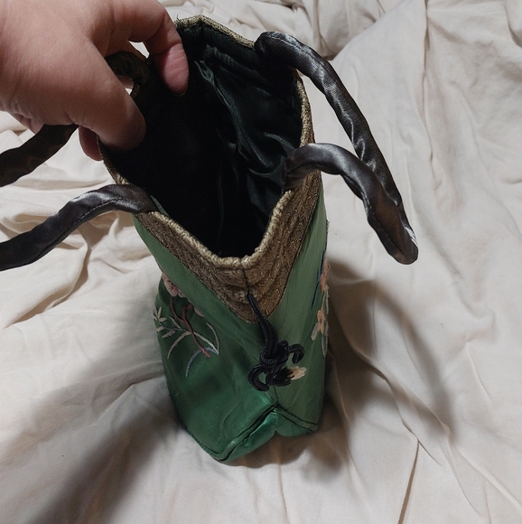 Vintage Chinese Silk Embroidered Bag - Picture 7 of 9